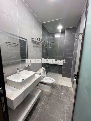 Nhà Phố Thương mai UniTown. thành Phố Mới . 4 tầng 6 phòng 7wc