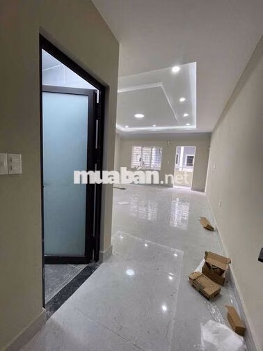 Nhà Phố Thương mai UniTown. thành Phố Mới . 4 tầng 6 phòng 7wc