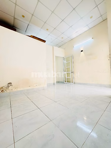 Bán nhà 74/2A Thạch Thị Thanh Q1 thông chợ Tân Định