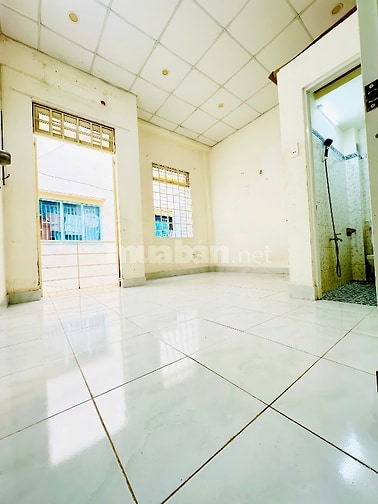 Bán nhà 74/2A Thạch Thị Thanh Q1 thông chợ Tân Định