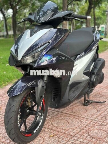 Yamaha NVX 125 Tím Bạc