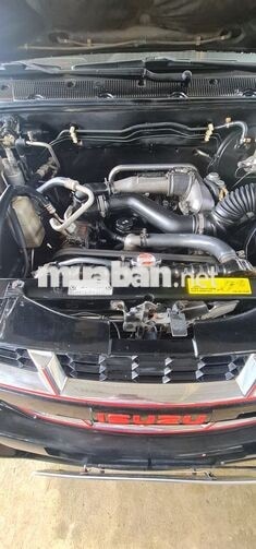 Isuzu Hi-Lander 2009 Đen Số sàn 7 chỗ