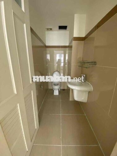 CHO THUÊ CH ERA TOWN 2PN NHÀ TRỐNG GIÁ 8 tr