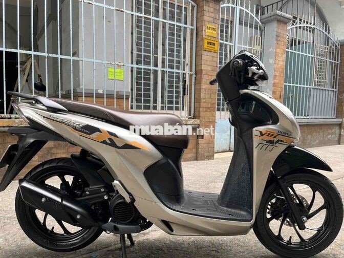 Honda Vision 2024 Bạc, Đen