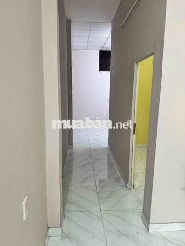 Cho thuê nhà nguyên căn chính chủ 108/143 Lâm Thị Hố DT 4x14 m,tổng DT