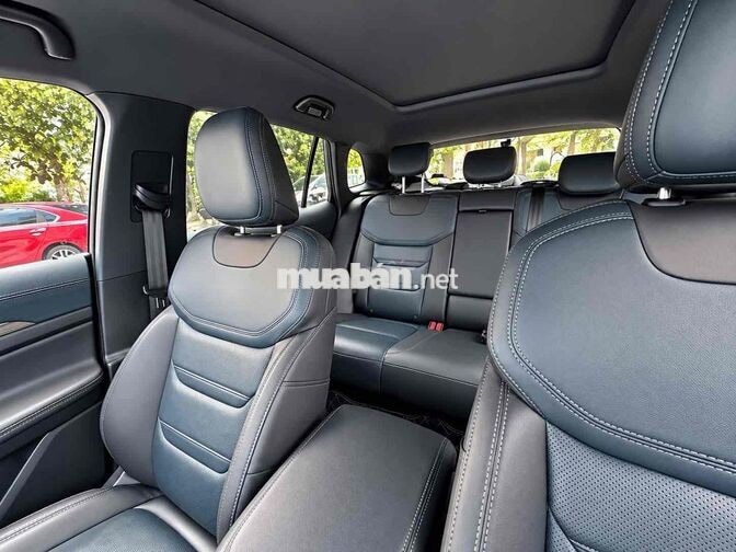 Ford Territory Titanium X Trắng Tự động 7 cấp
