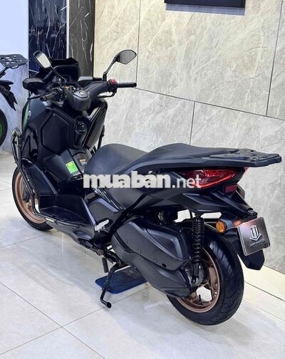 Yamaha XMAX 300 2024 Đen
