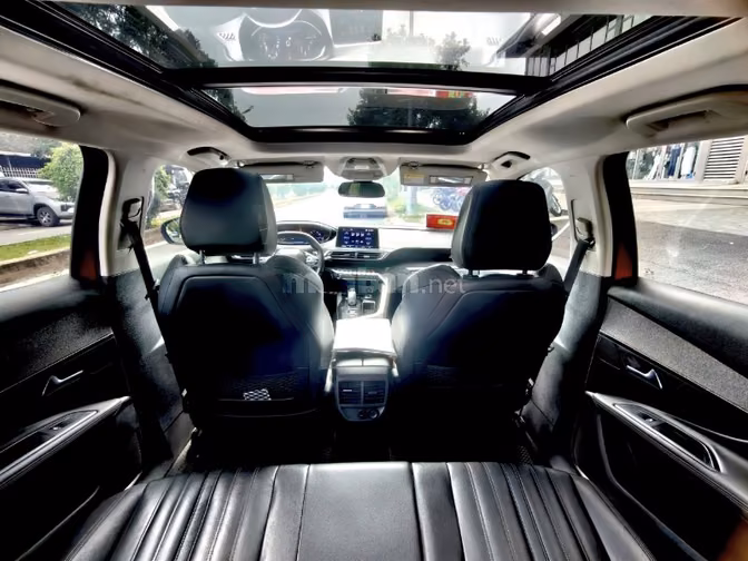 Bán rẻ PEUGEOT 3008 model 2020 Zin rất đẹp như mới. Hoặc đổi xe lớnhơn
