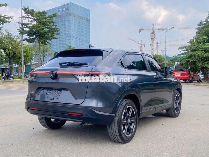HRV G xám (mới về) 2024 chạy 17.000km, 1 chủ SG