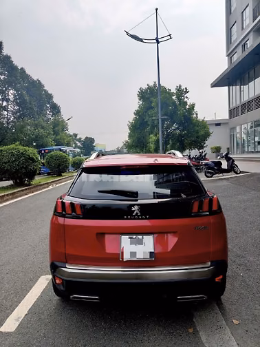 Bán rẻ PEUGEOT 3008 model 2020 Zin rất đẹp như mới. Hoặc đổi xe lớnhơn