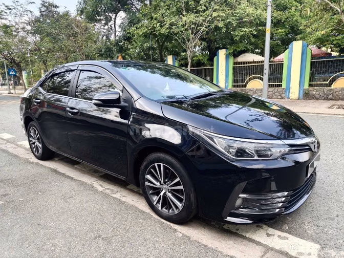 Bán rẻ TOYOTA ALTIS AT 2020 rất đẹp như mới hoặc đổi xe lớn hơn 