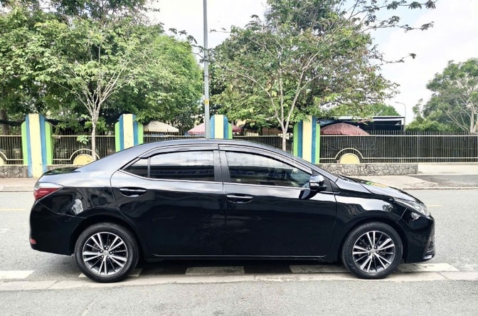 Bán rẻ TOYOTA ALTIS AT 2020 rất đẹp như mới hoặc đổi xe lớn hơn 