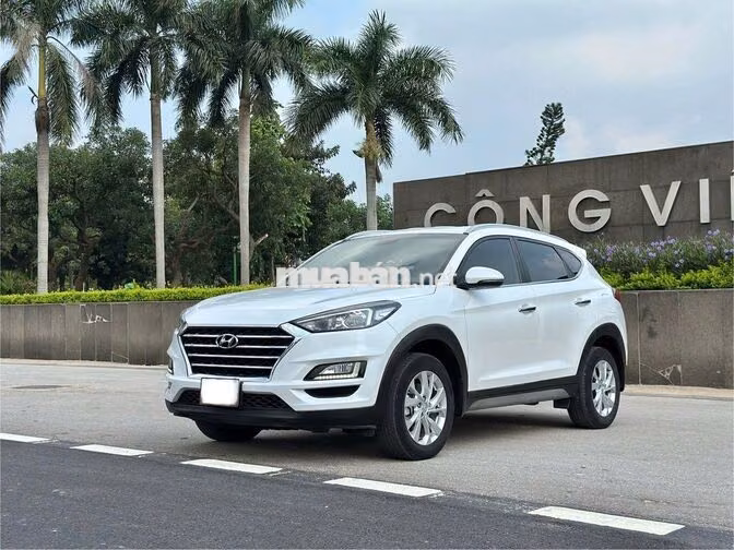 Hyundai Tucson 2021 bản AT tiêu chuẩn-80000km