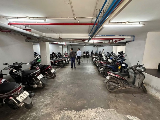 CHO THUÊ NGUYÊN TÒA 526 ĐIỆN BIÊN PHỦ, BÌNH THẠNH.