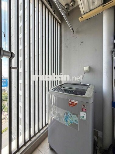 Căn studio trang bị đầy đủ nội thất ngay gần lotte mart Q7