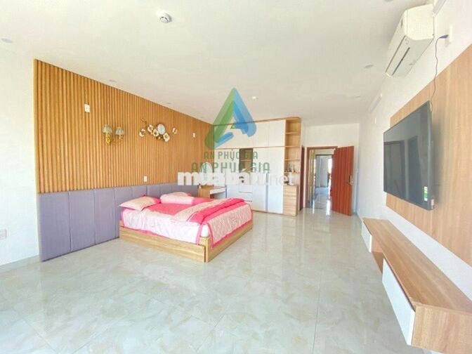 Cần cho thuê nhà 6 tầng đường Nguyễn Phước Lan, Hòa Xuân vị trí đẹp