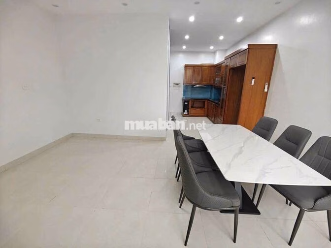 Cho thuê nhà nguyên căn ngõ 322 Mỹ Đình