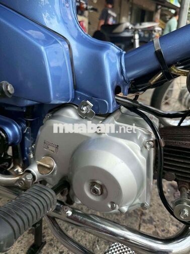 Honda Cub 82/50 Xanh Trắng -Vô xác cam hơn 40tr