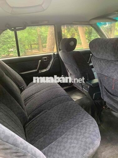 Toyota Crown 1994 Đen 5 chỗ