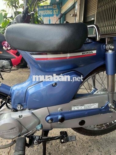 Honda Cub 82/50 Xanh Trắng -Vô xác cam hơn 40tr