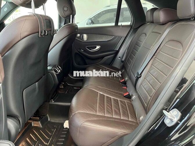Mercedes GLC300 4MATIC 2016 Đen 67.000km