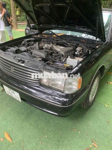 Toyota Crown 1994 Đen 5 chỗ