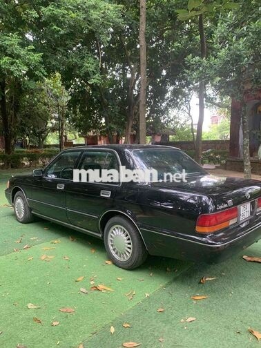 Toyota Crown 1994 Đen 5 chỗ