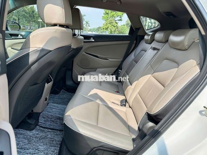Hyundai Tucson 2021 bản AT tiêu chuẩn-80000km