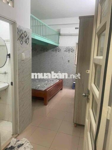 Cho thuê phòng có gác, nội thất đầy đủ ở Phú Nhuận