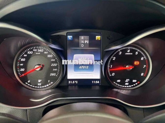 Mercedes GLC300 4MATIC 2016 Đen 67.000km