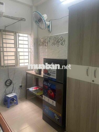 Cho thuê phòng có gác, nội thất đầy đủ ở Phú Nhuận