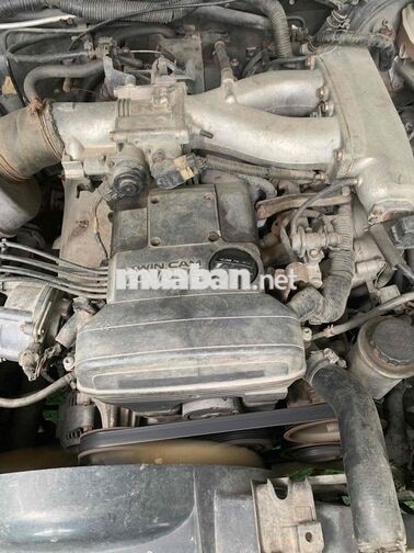 Toyota Crown 1994 Đen 5 chỗ