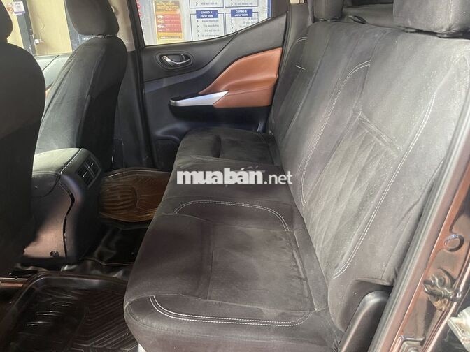 Nissan Navara 2017 Đen Tự động