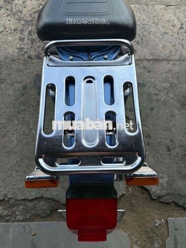 Honda Cub 82/50 Xanh Trắng -Vô xác cam hơn 40tr