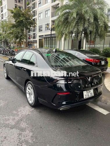 VinFast Lux A 2022 Base có hỗ trợ bank