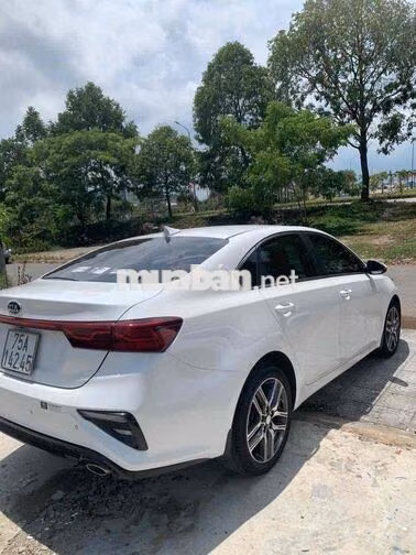 Kia Cerato 2018 Trắng Tự động Xăng