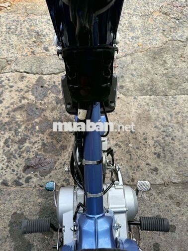 Honda Cub 82/50 Xanh Trắng -Vô xác cam hơn 40tr