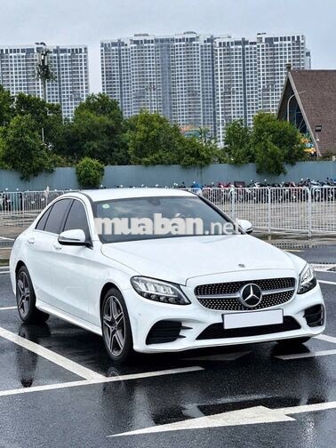 Mercedes-Benz C180 AMG 2021 Trắng 28.000 km