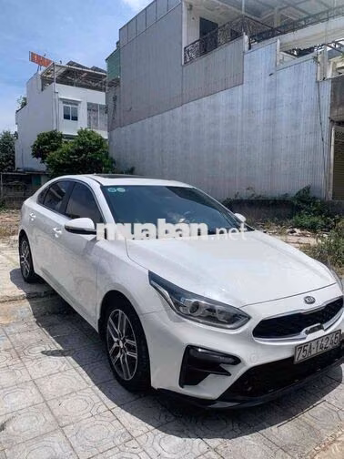 Kia Cerato 2018 Trắng Tự động Xăng