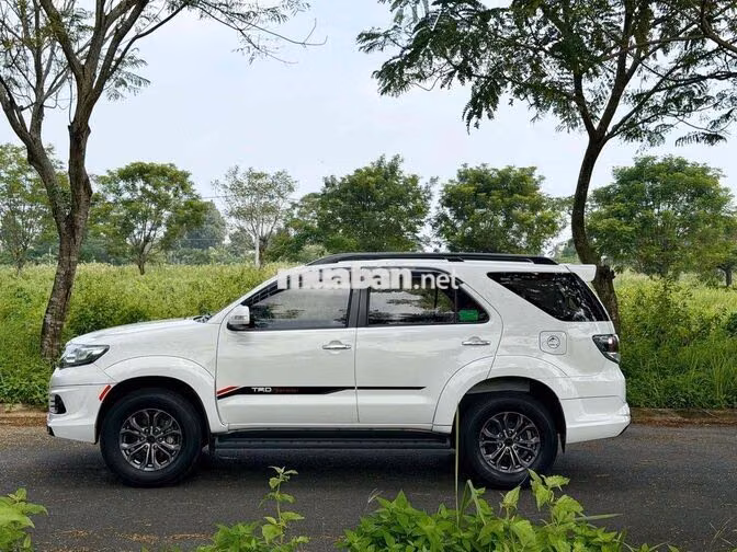 Toyota Fortuner TRD 2016 Trắng 116.000 km