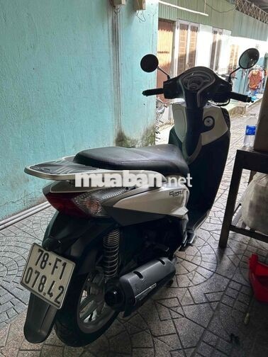 E bán Kymco People 16 Fi 125cc Trắng còn mới