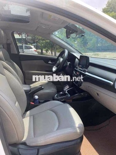 Kia Cerato 2018 Trắng Tự động Xăng