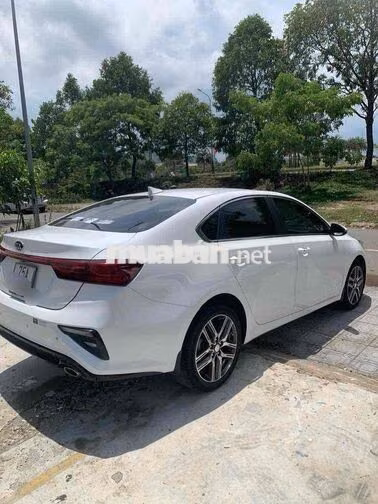 Kia Cerato 2018 Trắng Tự động Xăng