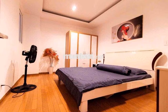 CHÍNH CHỦ BÁN CĂN SKY CENTER 75M2 2PN 2WC FULL 5850 THÔI Ạ!