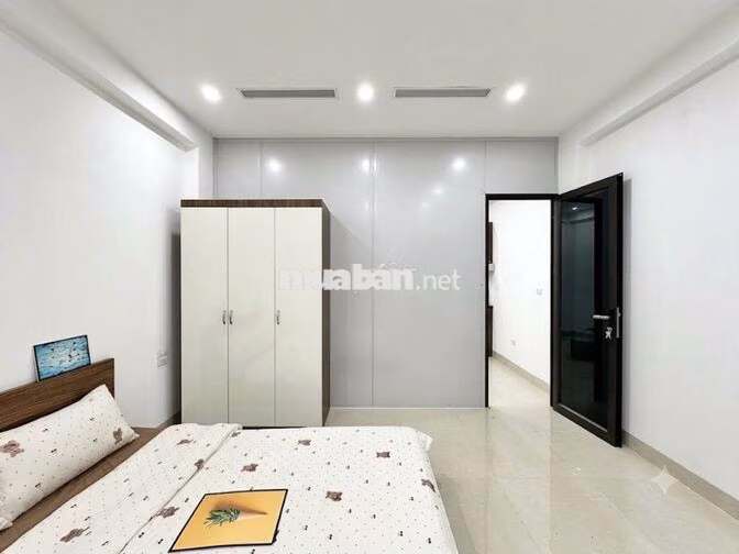1N1K BAN CÔNG SIÊU RỘNG ĐẦY ĐỦ NỘI THẤT NGAY MẶT ĐƯỜNG LỚN CỔ NHUẾ