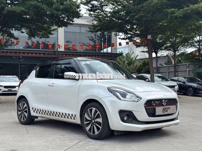 Suzuki Swift 2019 chạy kĩ còn hỗ trợ góp