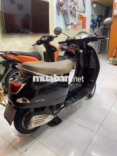 Piaggio Vespa LX 125 27000 km màu Đen