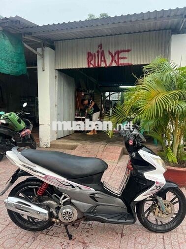 Suzuki Hayate Đen trắng Xe tay ga
