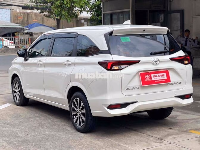 Toyota Avanza 2025 Số sàn Trắng 6.122 km