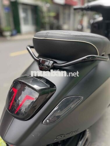 Piaggio Vespa 2023 màu Đen